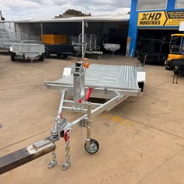 4.8M × 2M – 3.2T GALVANISED HYDRAULIC TILT CAR TRAILER - Image 7