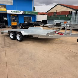 4.8M × 2M – 3.2T GALVANISED HYDRAULIC TILT CAR TRAILER - Image 9